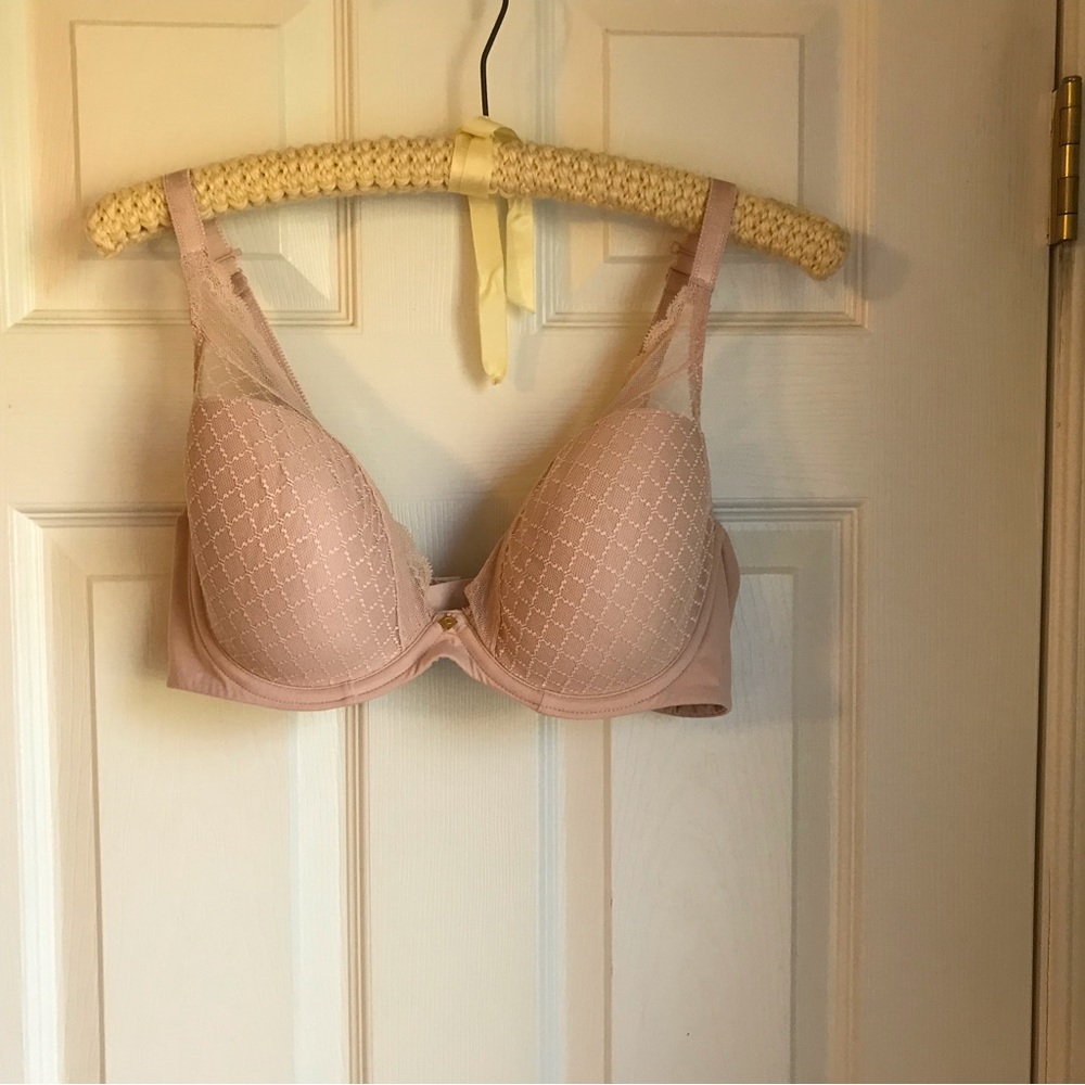 Chantelle Norah Plunge T-Shirt Bra in Nude Rose